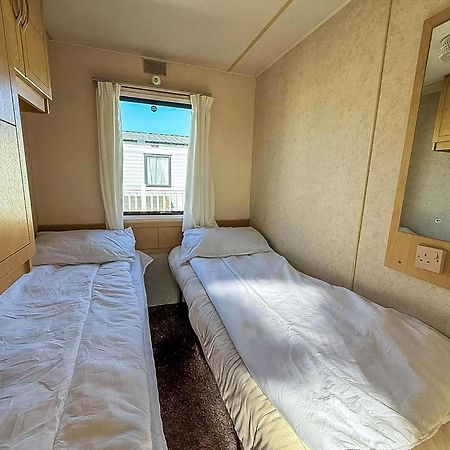 8 Berth Caravan With Free Wifi At Heacham Holiday Park In Norfolk Ref 21008E 外观 照片