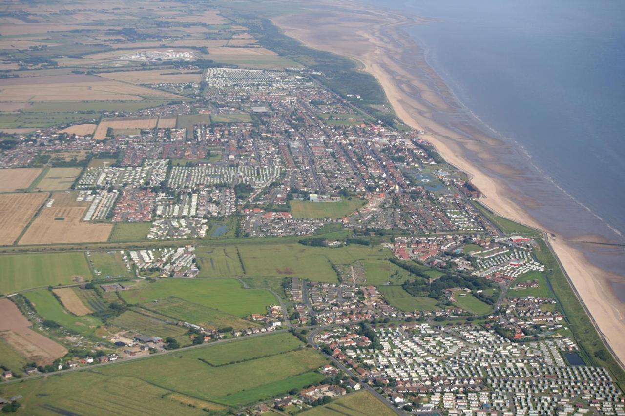 8 Berth Caravan With Free Wifi At Heacham Holiday Park In Norfolk Ref 21008E 外观 照片